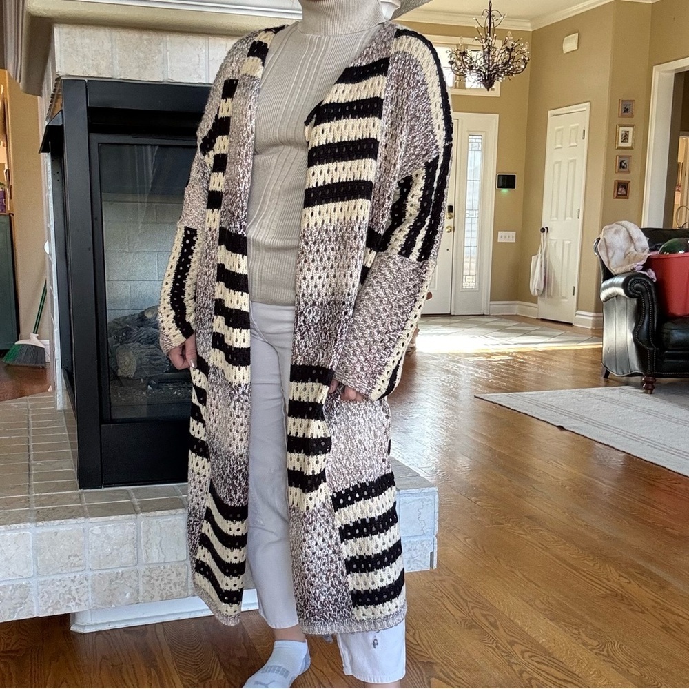 Elan Knit Duster Tan and Stripe Open Front Size Small - Picture 6 of 6